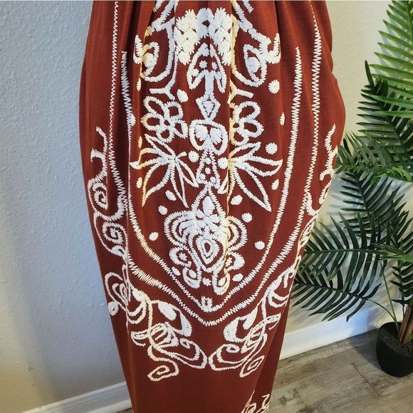 ZELOUS DRESS - Picture 2 of 6